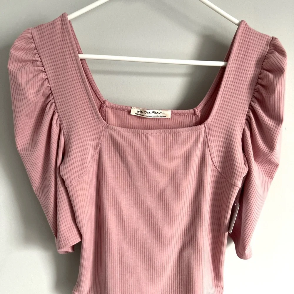 FREE PEOPLE Night Lily Ribbed Puff Sleeve Top - Pale Mauve - Size Small - NWT
